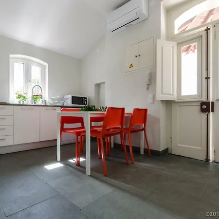 Feriehus Casa Do Tamariz, Xix Century House Estoril