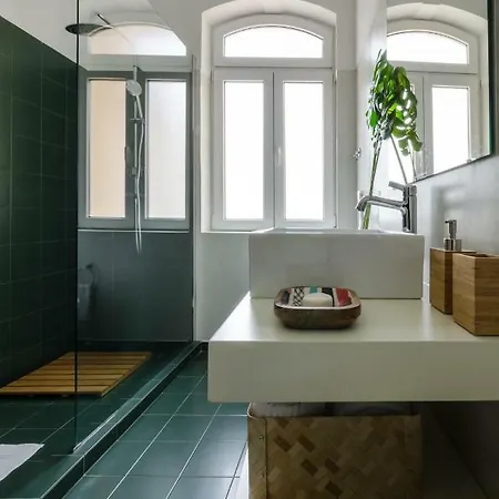 Casa Do Tamariz, Xix Century House *